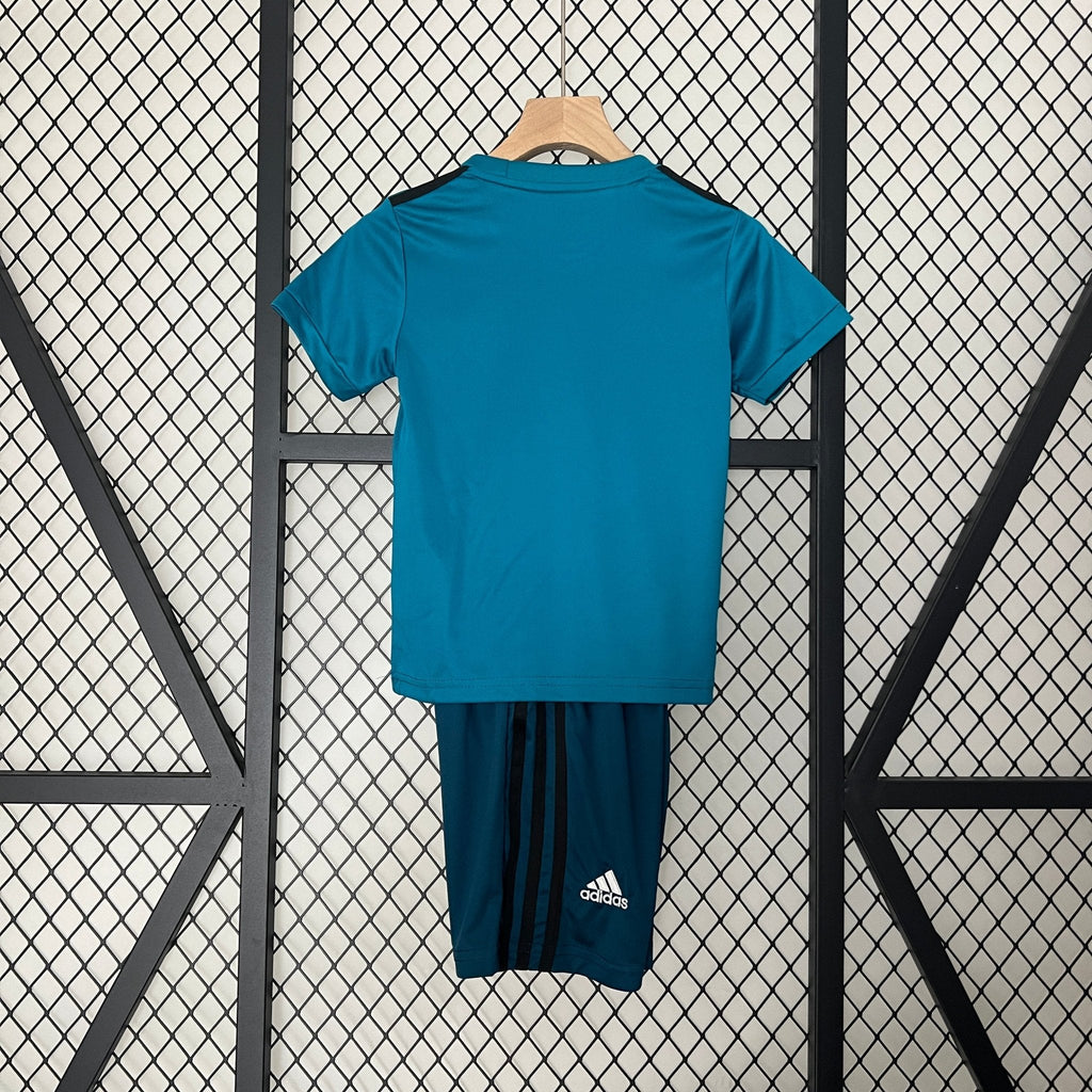 Real Madrid 2017-2018 Third Football Jersey