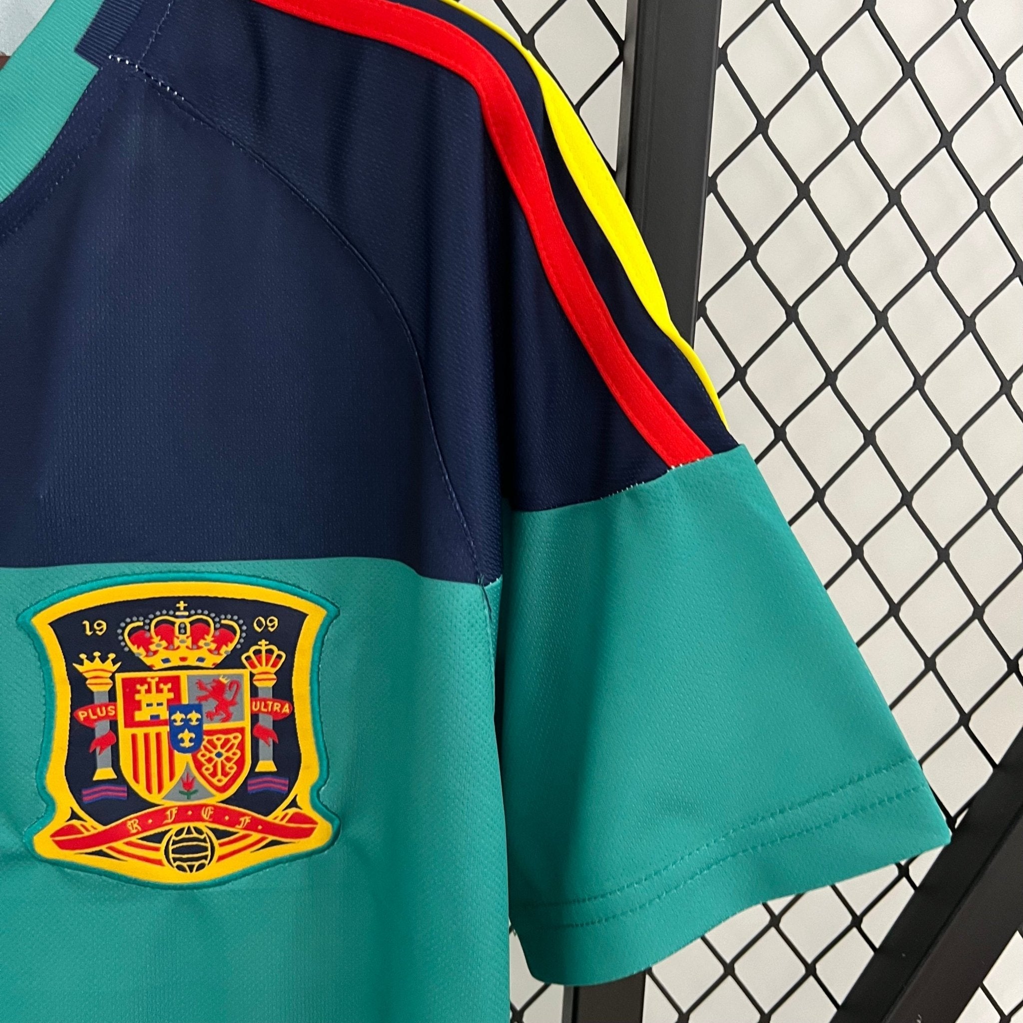 Spain 2010 Goalkeeper Football Jersey