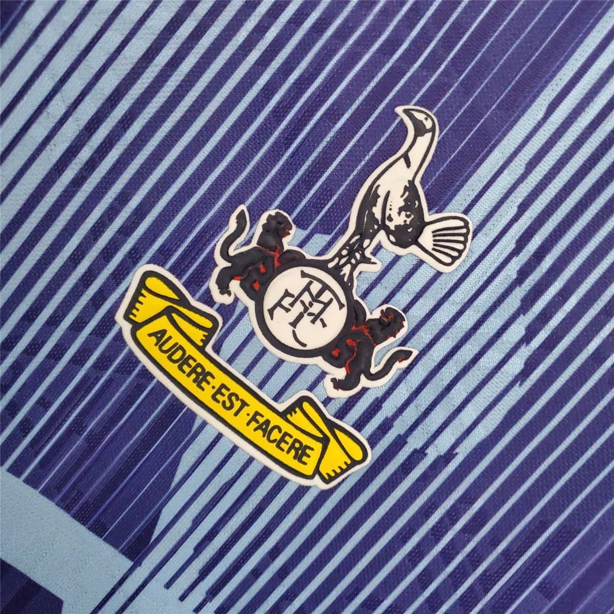 Tottenham Hotspur Retro Third Football Jersey