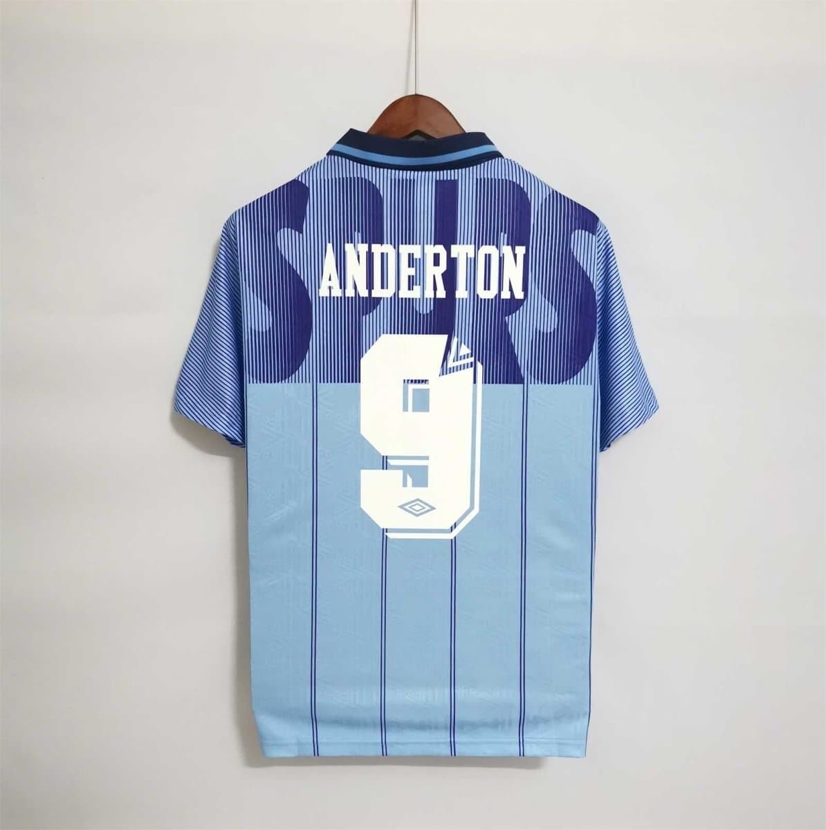 Tottenham Hotspur Retro Third Football Jersey