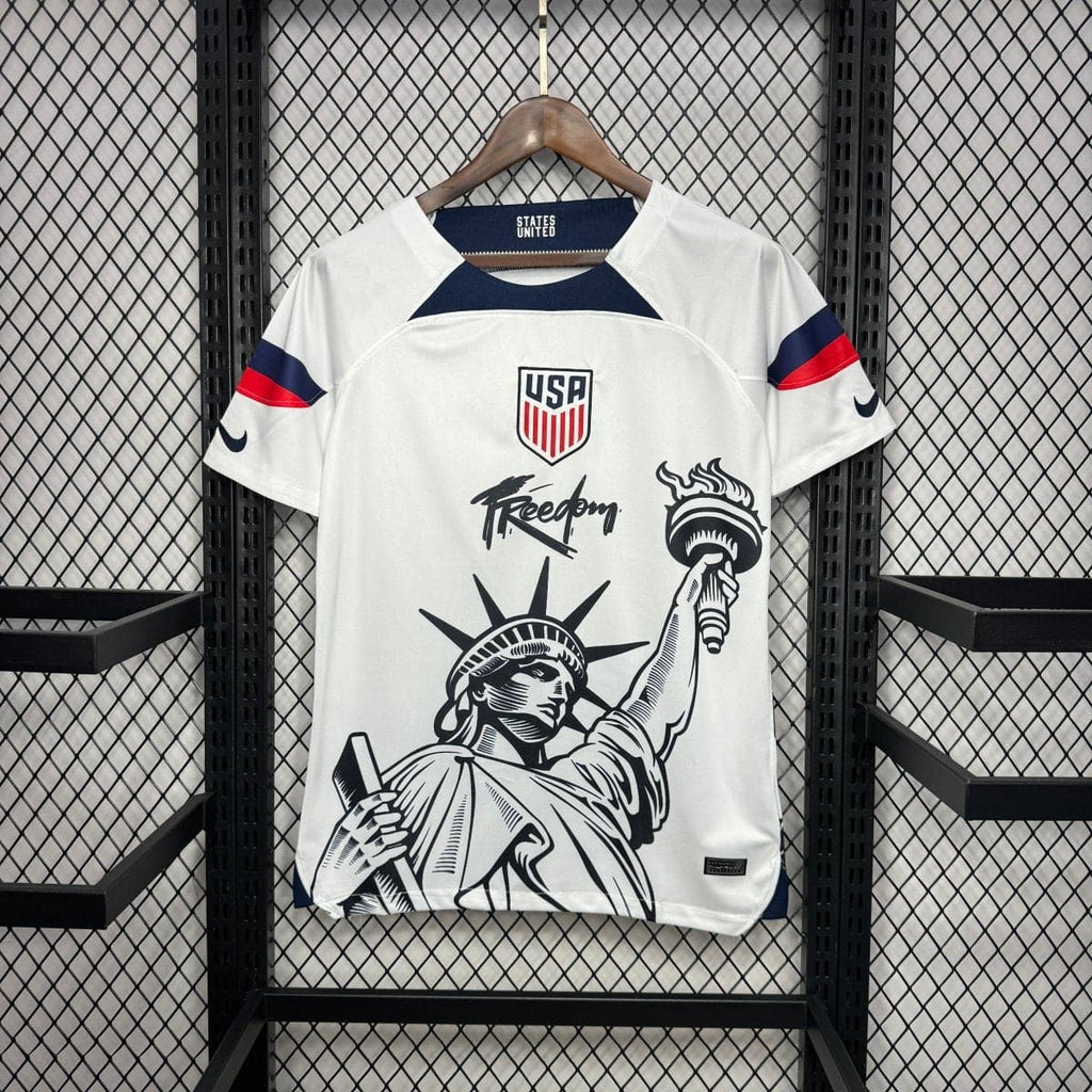 USA Statue Retro Away Football Jersey